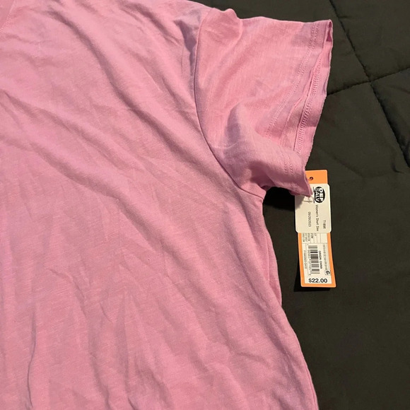 Colsie Boxy Cropped Tee - Picture 9 of 10